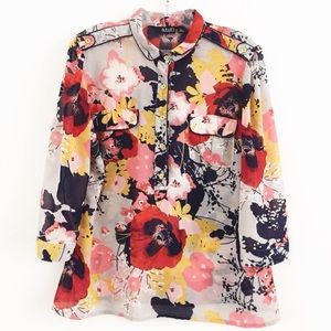 A.N.A Floral Blouse w/Gold Buttons